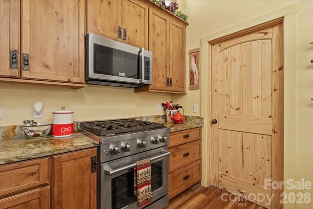 183 Mayfly Court, Spruce Pine, NC 28777