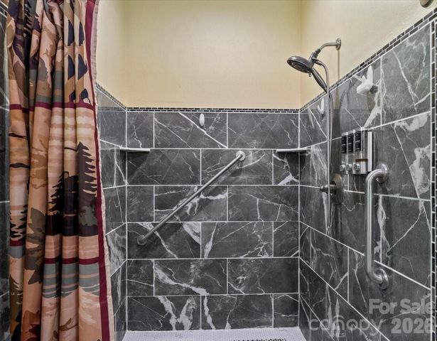 183 Mayfly Court, Spruce Pine, NC 28777