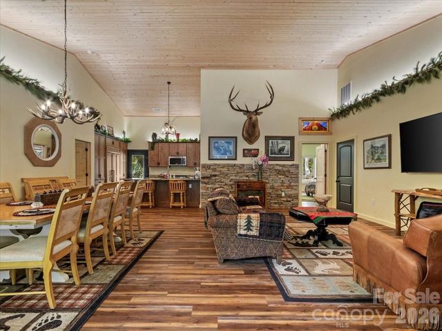 183 Mayfly Court, Spruce Pine, NC 28777