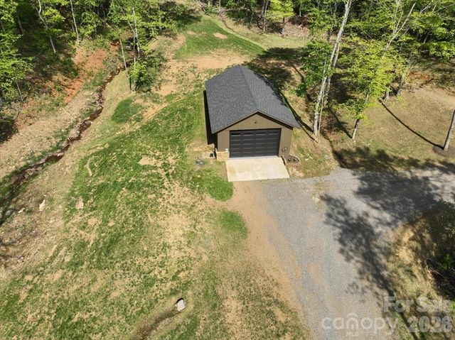 183 Mayfly Court, Spruce Pine, NC 28777
