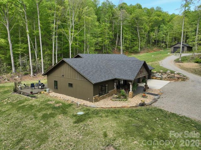 183 Mayfly Court, Spruce Pine, NC 28777