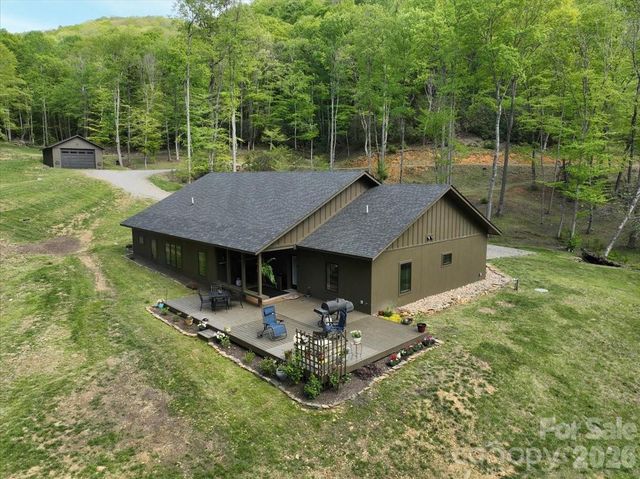 183 Mayfly Court, Spruce Pine, NC 28777
