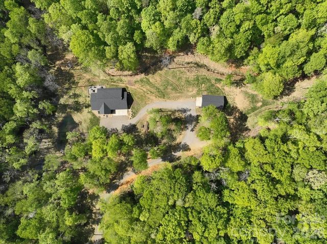 183 Mayfly Court, Spruce Pine, NC 28777