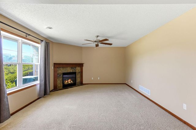 15655 60th Avenue N, Plymouth, MN 55446