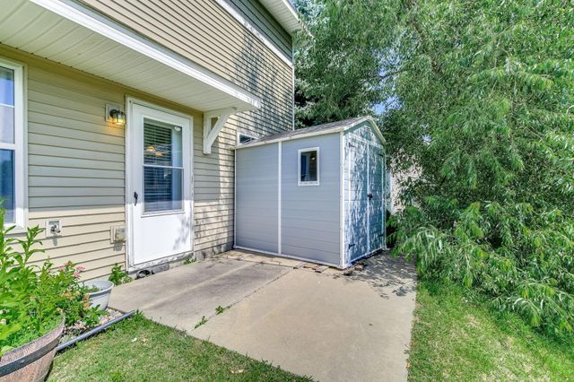 15655 60th Avenue N, Plymouth, MN 55446