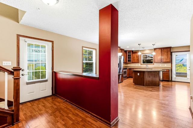 15655 60th Avenue N, Plymouth, MN 55446