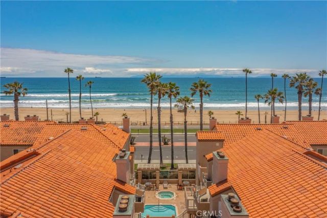 2000 Coast Hwy 309, Huntington Beach, CA 92648