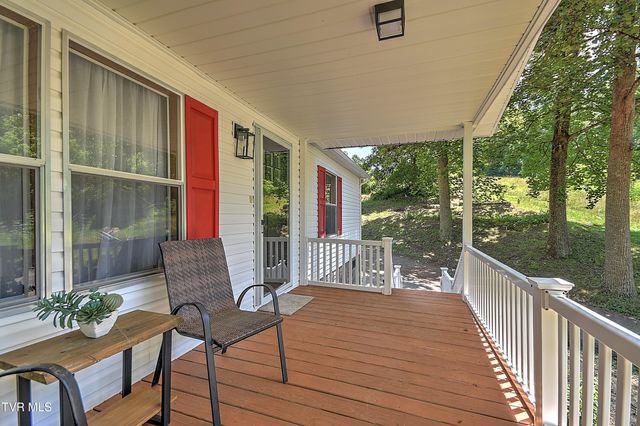 384 Johnson Hollow Road, Blountville, TN 37617