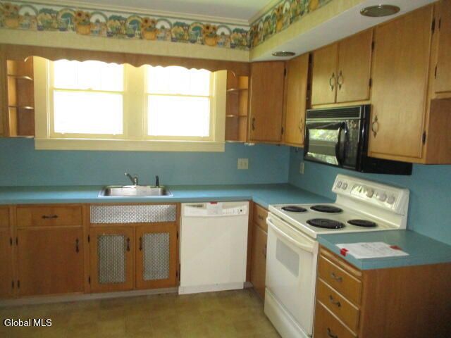 42 Garfield Street, Glens Falls, NY 12801