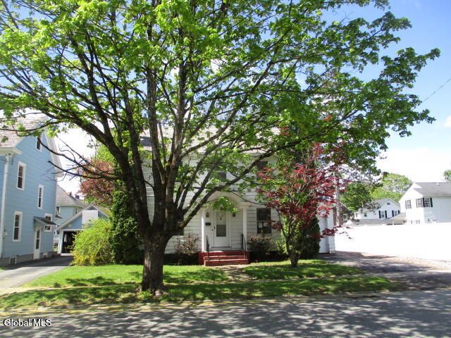 42 Garfield Street, Glens Falls, NY 12801
