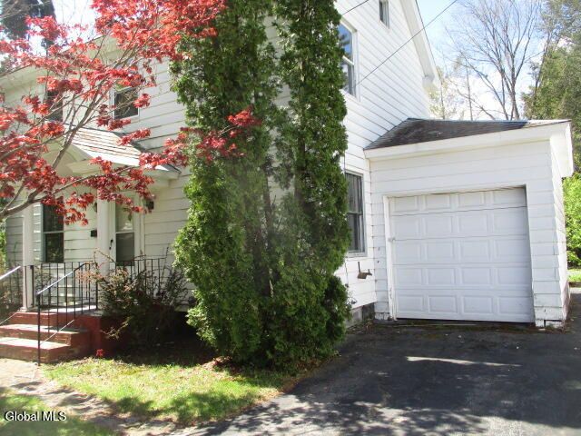 42 Garfield Street, Glens Falls, NY 12801