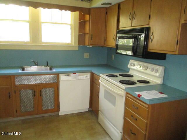 42 Garfield Street, Glens Falls, NY 12801