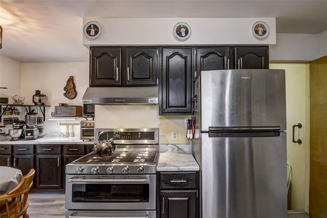 1304 Fairway Street, Eau Claire, WI 54701