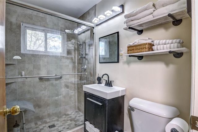 1304 Fairway Street, Eau Claire, WI 54701