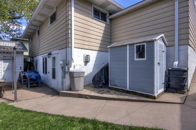 1304 Fairway Street, Eau Claire, WI 54701