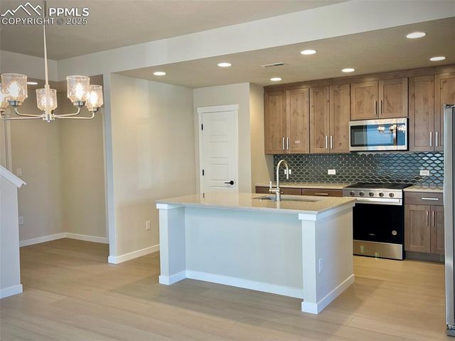 3558 Greenways Main Boulevard, Colorado Springs, CO 80922