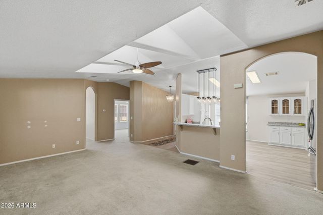 3301 S GOLDFIELD Road 1015, Apache Junction, AZ 85119