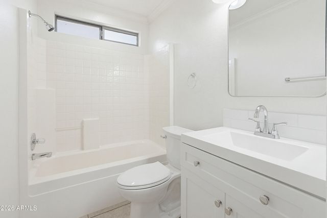 15712 W SMOKEY Drive, Surprise, AZ 85374