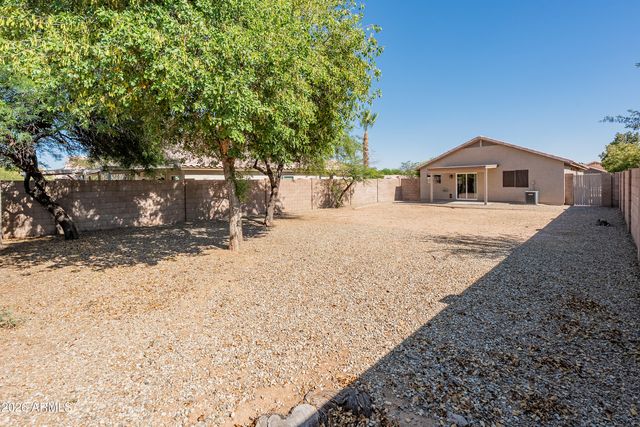 15712 W SMOKEY Drive, Surprise, AZ 85374