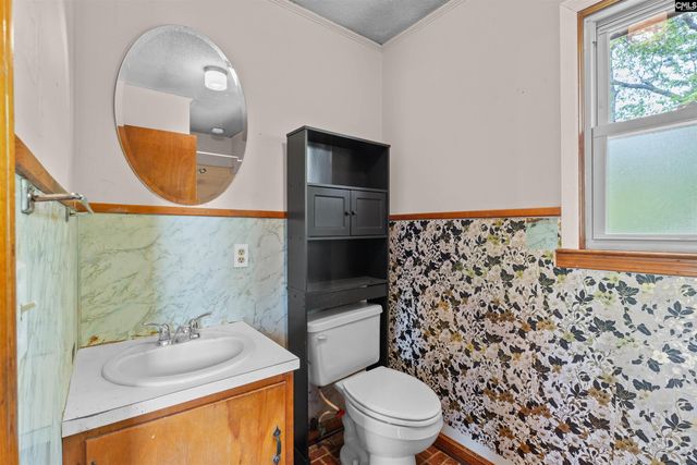 240 Pine Hills Rd, Prosperity, SC 29127