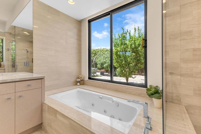75984 Altamira Drive, Indian Wells, CA 92210