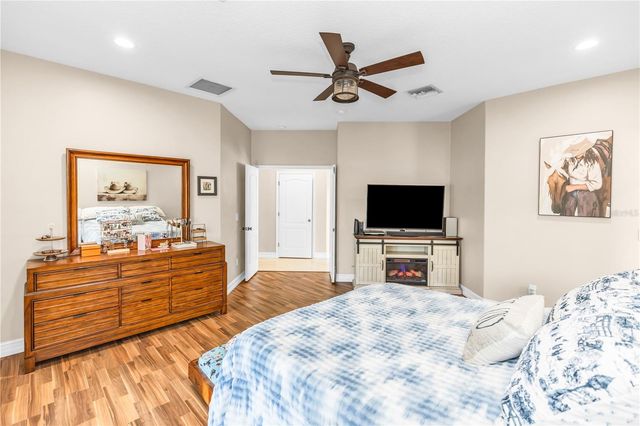 20301 PEABODY STREET, Orlando, FL 32833