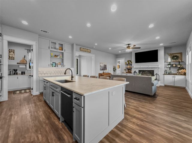 6232 Purple English Oak Court, Royse City, TX 75189