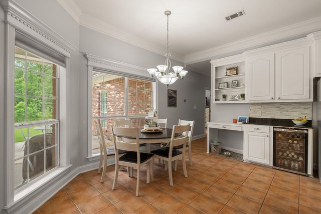 272 Morrell Cir., Hattiesburg, MS 39402