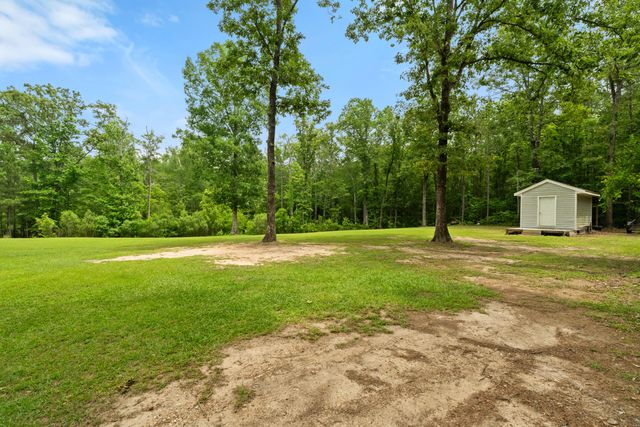 272 Morrell Cir., Hattiesburg, MS 39402