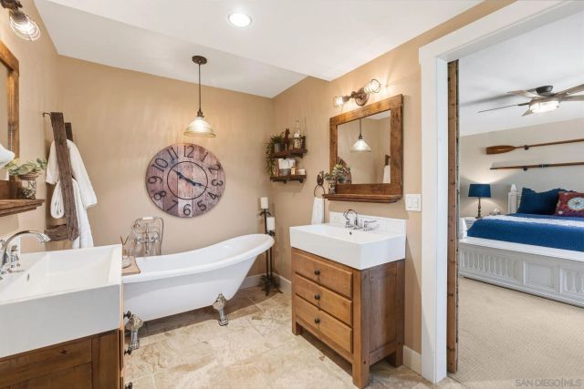 235 Walnut Hills Dr, San Marcos, CA 92078