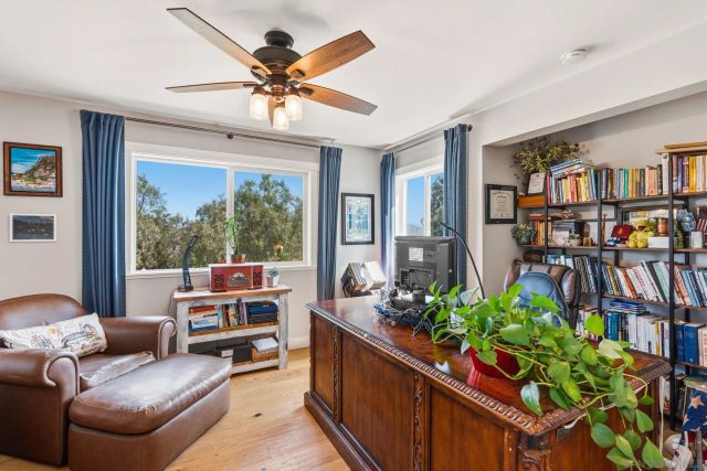 235 Walnut Hills Dr, San Marcos, CA 92078