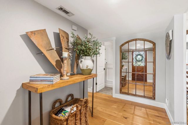 235 Walnut Hills Dr, San Marcos, CA 92078