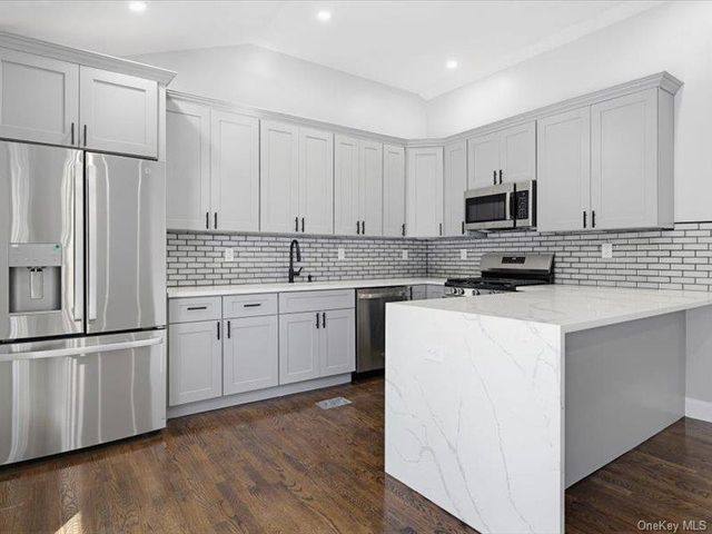 23 High View Terrace, Rock Hill, NY 12775