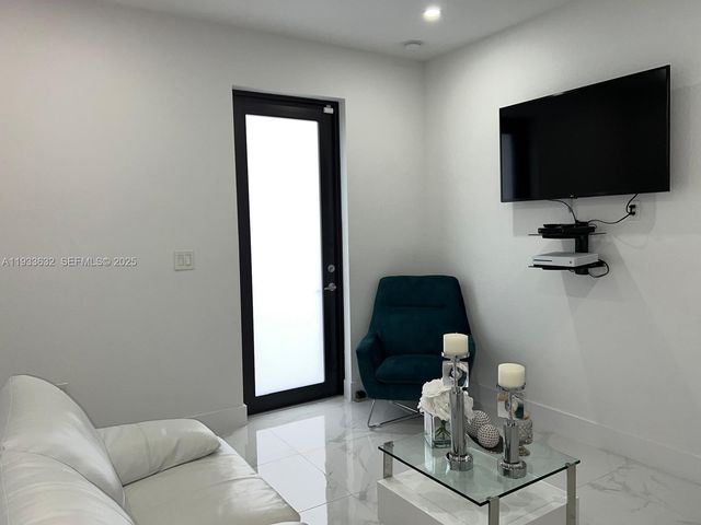 13334 SW 227th St, Miami, FL 33170