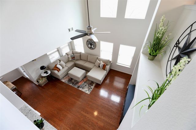 8404 Timberbrook Lane, Dallas, TX 75249