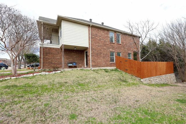 8404 Timberbrook Lane, Dallas, TX 75249