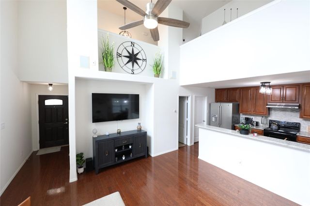 8404 Timberbrook Lane, Dallas, TX 75249