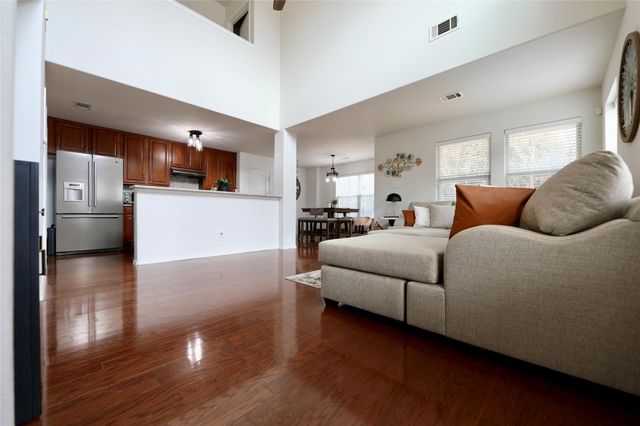 8404 Timberbrook Lane, Dallas, TX 75249