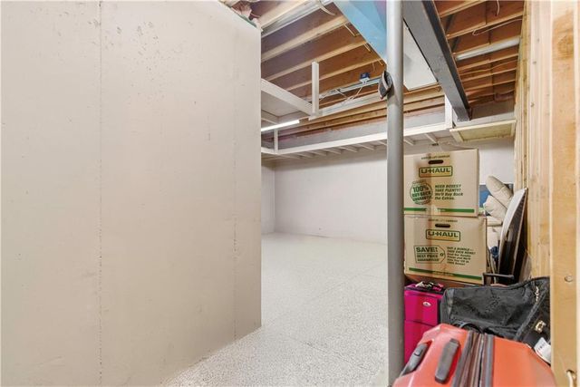 1808 NE Parks Summit Boulevard, Lee's Summit, MO 64064