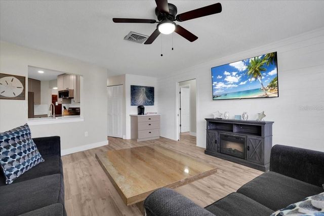 106 VAN DYCK DRIVE, Nokomis, FL 34275