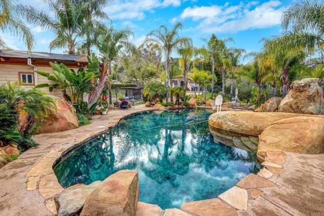 11985 Rocoso Road, Lakeside, CA 92040