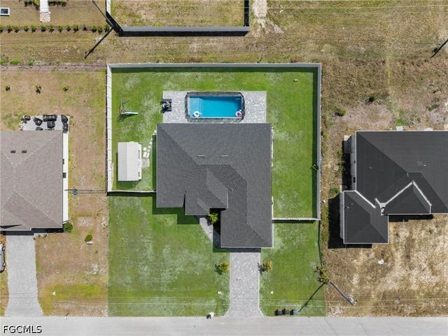 523 NW 16TH PL, Cape Coral, FL 33993