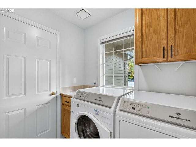 6889 Sw HOLLYBROOK Ct, Wilsonville, OR 97070