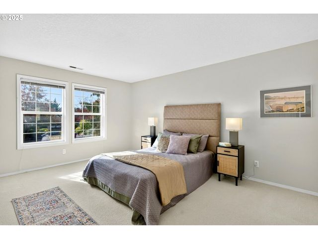 6889 Sw HOLLYBROOK Ct, Wilsonville, OR 97070