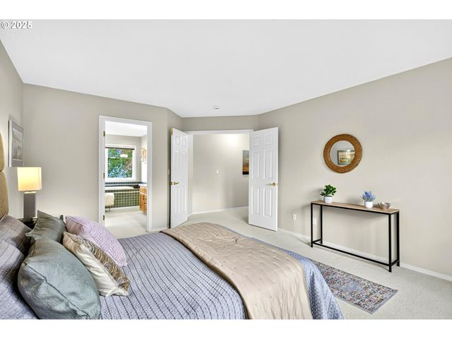 6889 Sw HOLLYBROOK Ct, Wilsonville, OR 97070