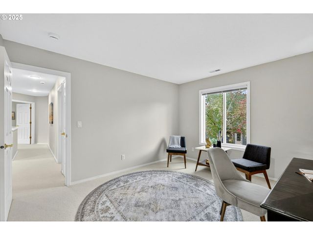 6889 Sw HOLLYBROOK Ct, Wilsonville, OR 97070