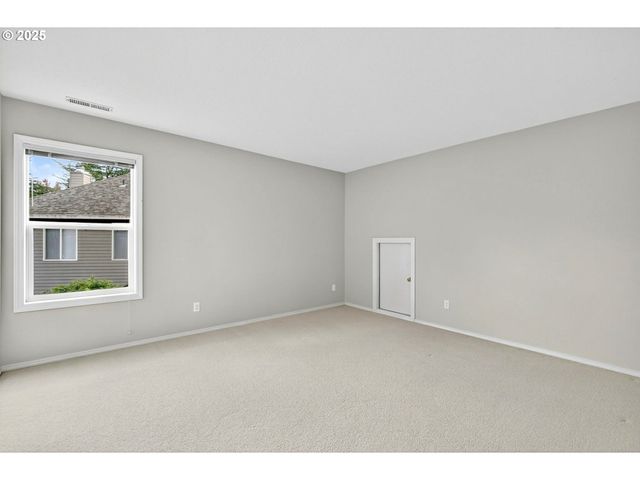 6889 Sw HOLLYBROOK Ct, Wilsonville, OR 97070