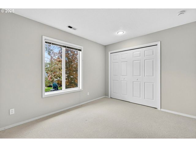 6889 Sw HOLLYBROOK Ct, Wilsonville, OR 97070