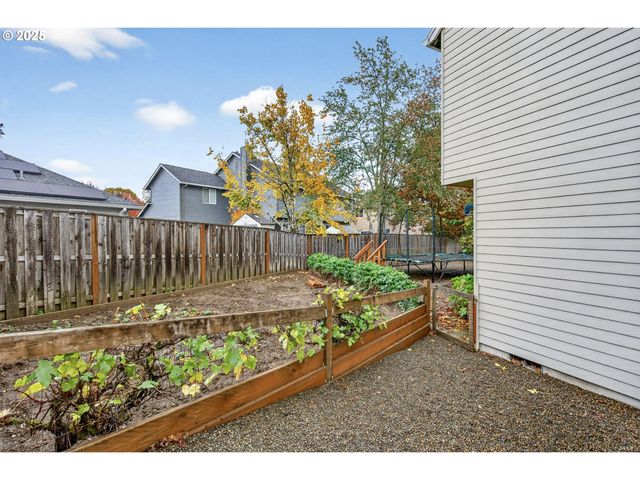 6889 Sw HOLLYBROOK Ct, Wilsonville, OR 97070