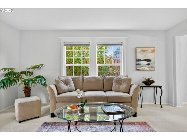 6889 Sw HOLLYBROOK Ct, Wilsonville, OR 97070